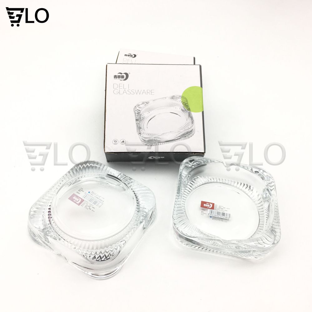 Gạt Tàn Thuốc Thủy Tinh Vuông Bông Nhỏ 9.2cm Cao Cấp