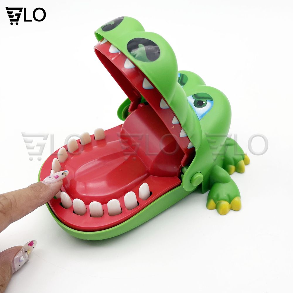 Trò Chơi Khám Răng Cá Sấu Cắn Tay Loại Lớn