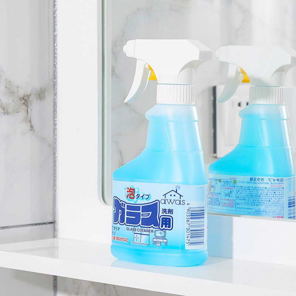 Chai xịt kính Rocket vệ sinh kính, rửa kính, lau gương siêu sạch trong 300ml