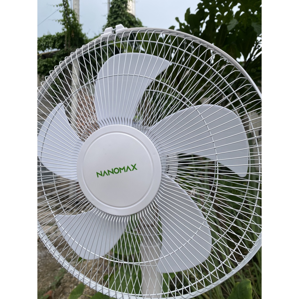 Quạt Cây Đứng Nanomax Điều Khiển Từ Xa, Màn Hình LED Hiển Thị Chức Năng, Lực Gió Mạnh Lên Đến 10 Mét - Bh 12 Tháng