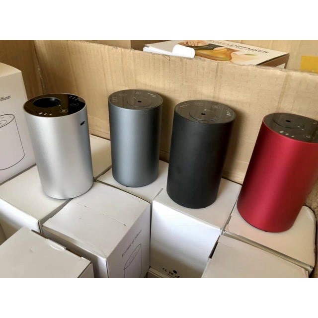 [ô tô, xế hộp] Máy khuếch tán tinh dầu Aroma cao cấp cho xe hơi sang trọng.