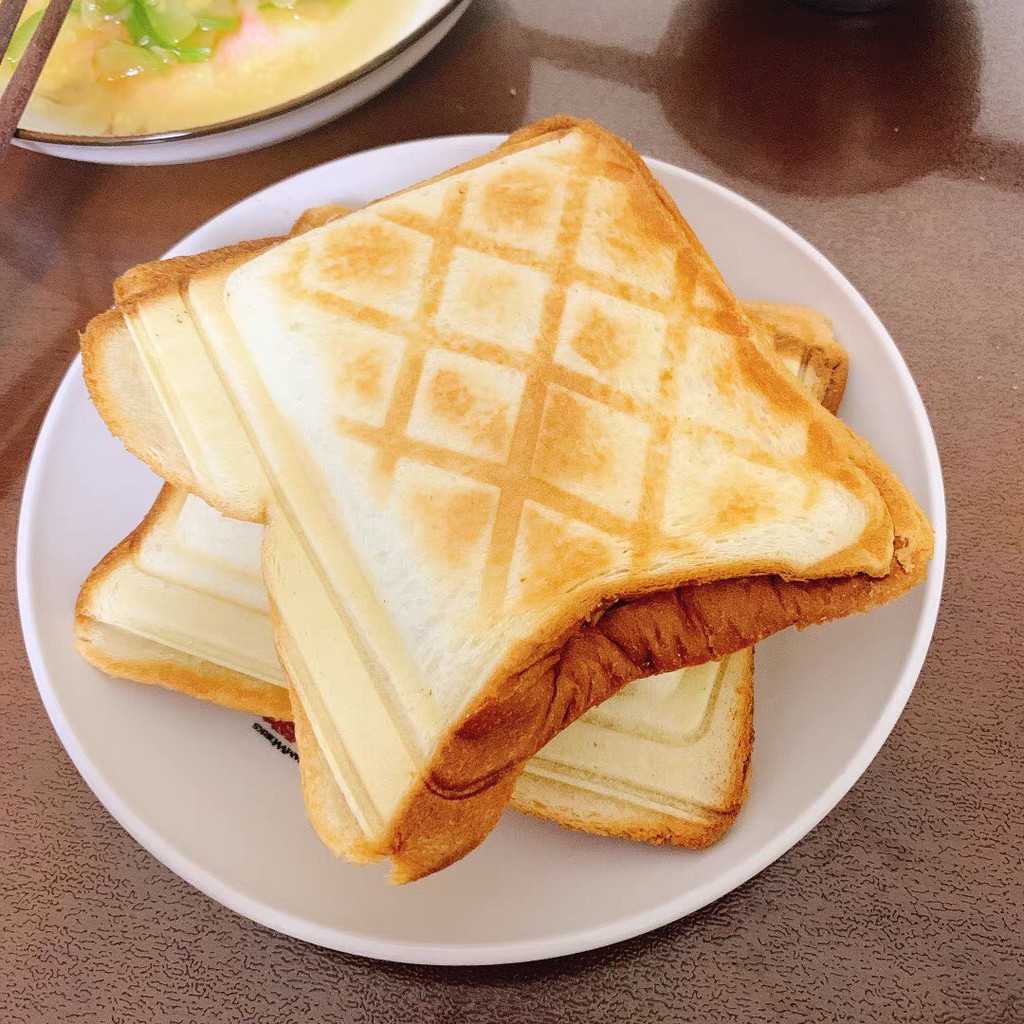 Máy nướng bánh mì Sandwich đa năng Bear DBC-P06N2 siêu tiện lợi