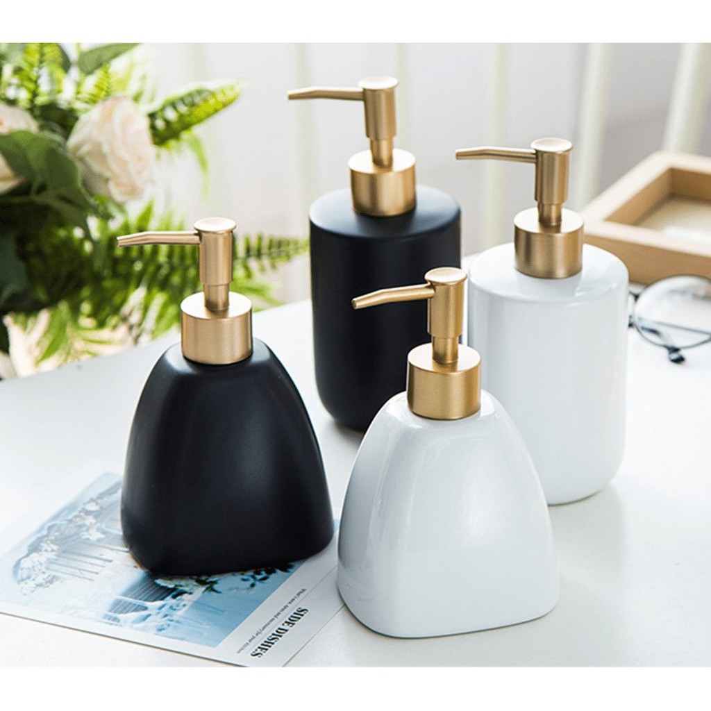 Bình xịt đựng sữa tắm, dầu gội, dầu xả, nước rửa tay,... bằng gốm sứ Bát Tràng vòi inox