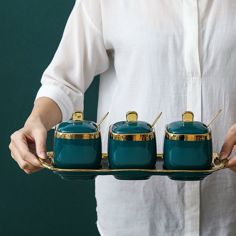Set bộ 3 hũ vuông đựng gia vị sứ xanh ngọc viền vàng cao cấp có kèm khay và thìa
