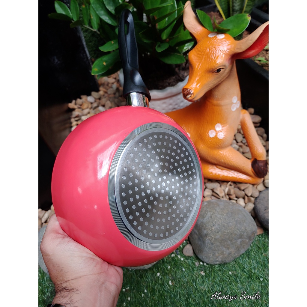 Chảo sâu lòng đáy từ 20cm Sunhouse SHS20MB / SHS20MO