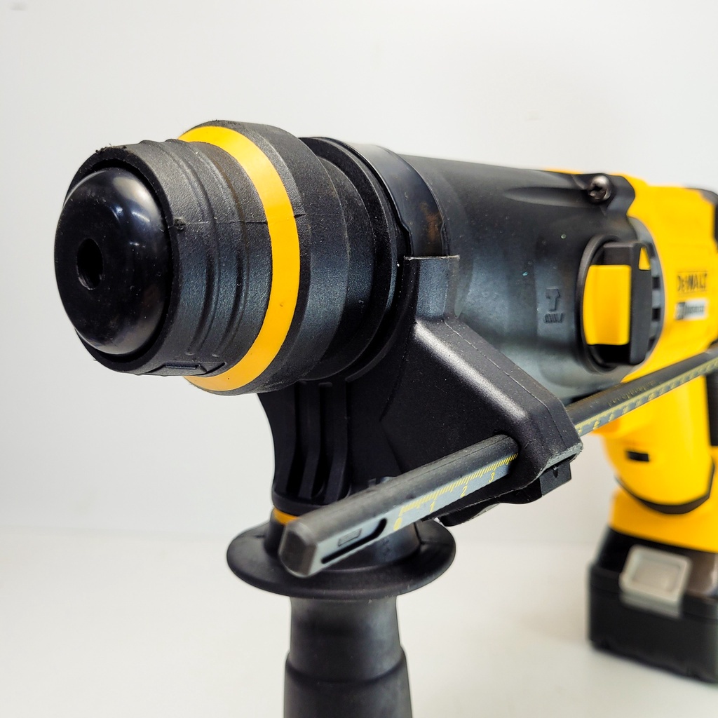 Máy khoan búa 3 chức năng DEWALT 20v DCH263 - động cơ không chổi than dùng chung chân pin phổ thông MAKITA