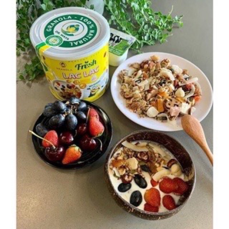 Ngũ cốc hạt ăn liền Granola Lạc Lạc thơm ngon, tốt cho sức khỏe hộp 650g + quà