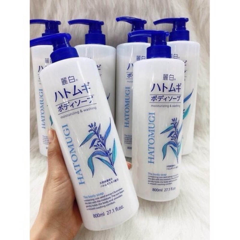 Sữa tắm trắng da dưỡng ẩm ý dĩ Nhật Bàn Hatomugi 800g