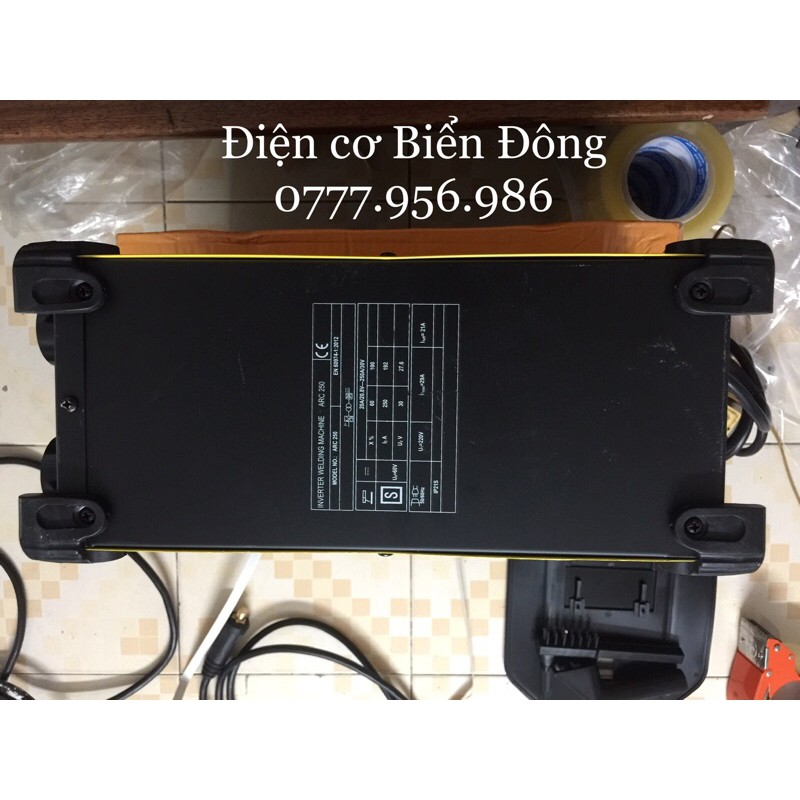 Máy Hàn BOSS ARC 250 logo cánh chim Hàn que 5 ly Tặng bó 20 que hàn