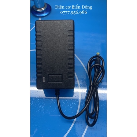 SẠC CẮM DÙNG CHO MÁY KHOAN PIN 21-48V pin chữ nhật SẠC CẮM DÙNG CHO MÁY KHOAN PIN 21-48V