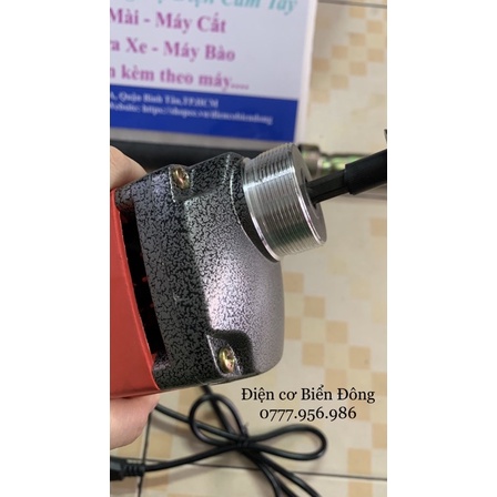 Máy đầm VIBRATOR 800W có kèm dây dùi 1,2m