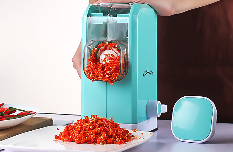 Dụng cụ xay thịt cá rau củ KEOK KOKB233 nhựa ABS lưỡi dao thép không rỉ.