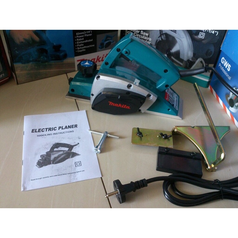 Máy bào gỗ MKT N1900B