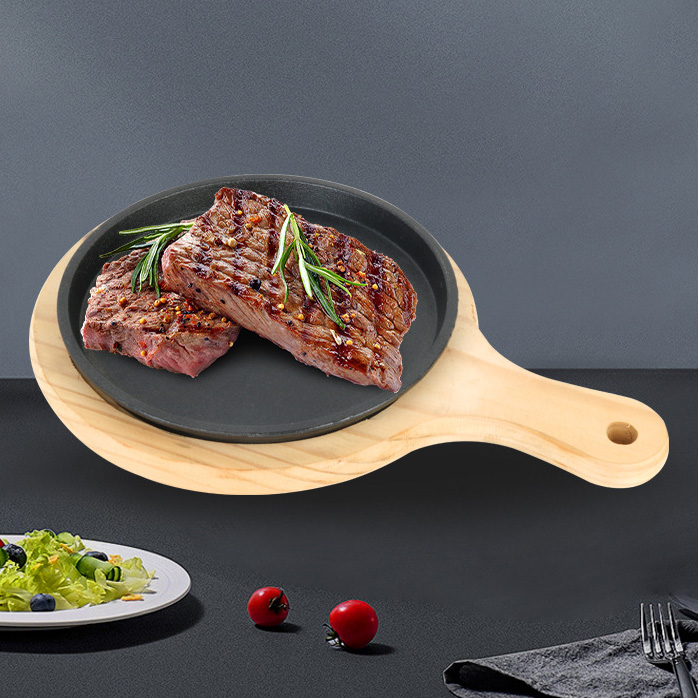 Chảo gang tròn đế gỗ đựng thức ăn, bò bít tết, philê cá WCH03