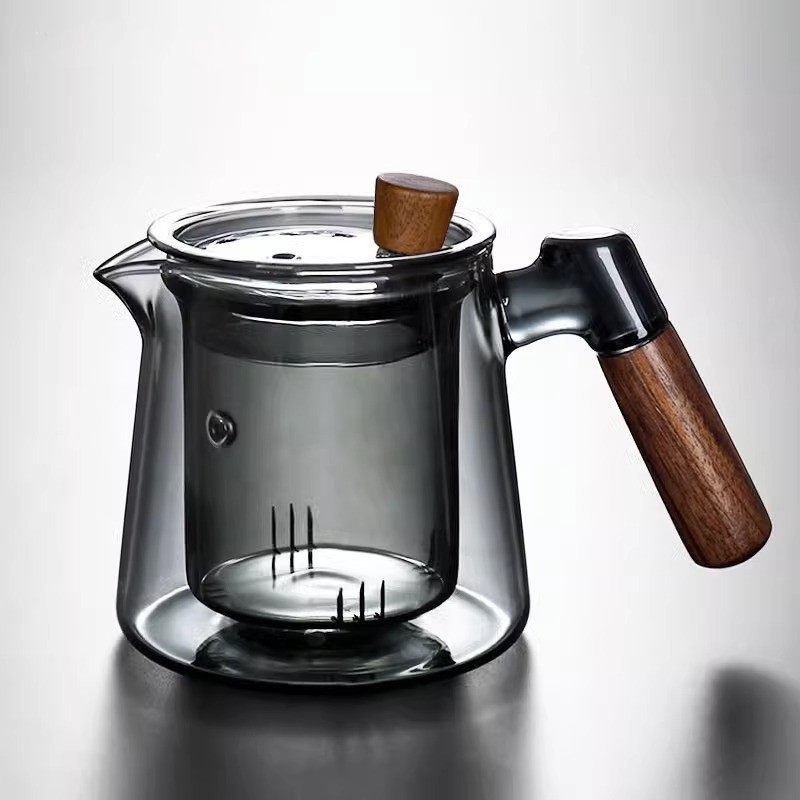 Bình lọc trà thủy tinh bình pha trà có lõi lọc 600ml có nắp tay cầm gỗ XCJ454