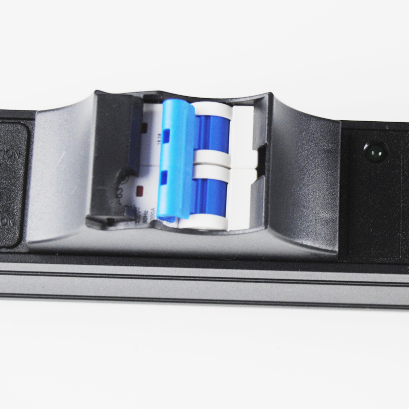 Thanh nguồn PDU ổ cắm tủ rack 3 - 8 cổng quản lý nguồn bằng CB XTE453