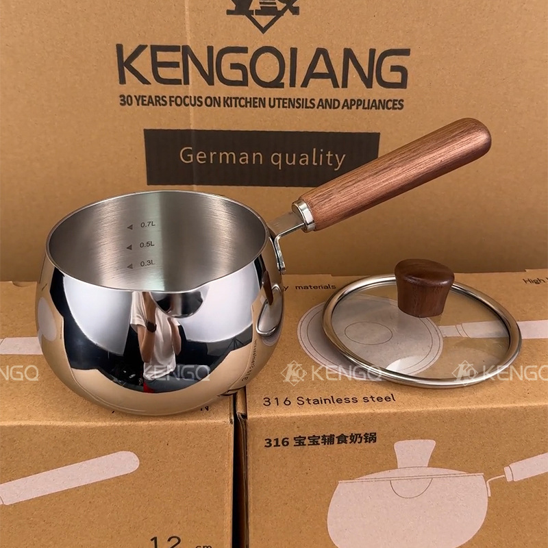 Nồi nấu sữa nấu sốt inox 316 có vạch chia nắp kính tay cầm gỗ KQ012