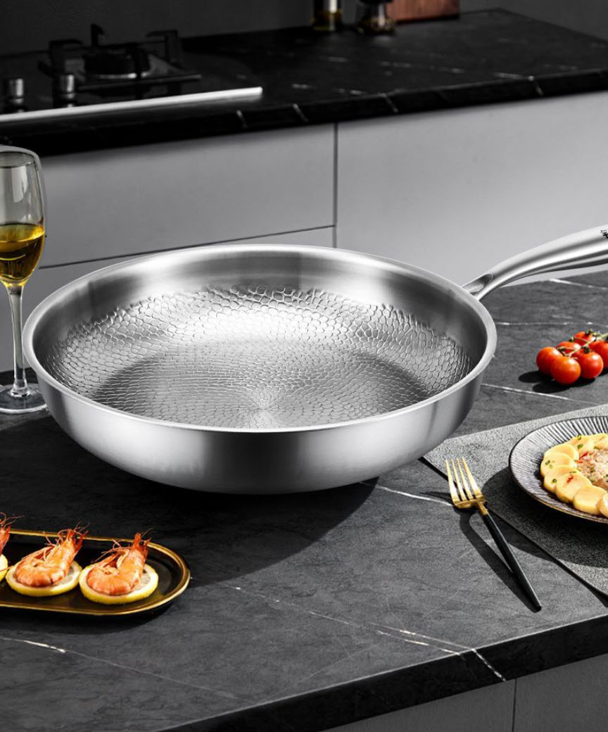 Chảo titanium vân vẩy cá chống dính tự nhiên đáy bằng size 26-30cm TI30