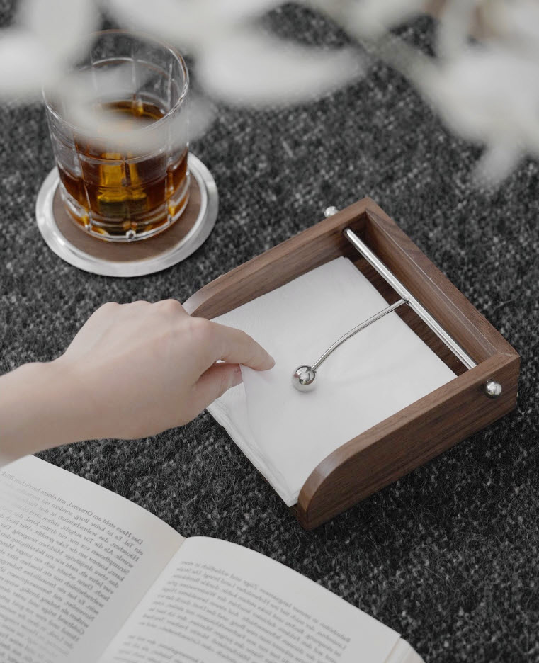 Chặn giấy ăn để bàn khung viền gỗ chặn inox SXH11