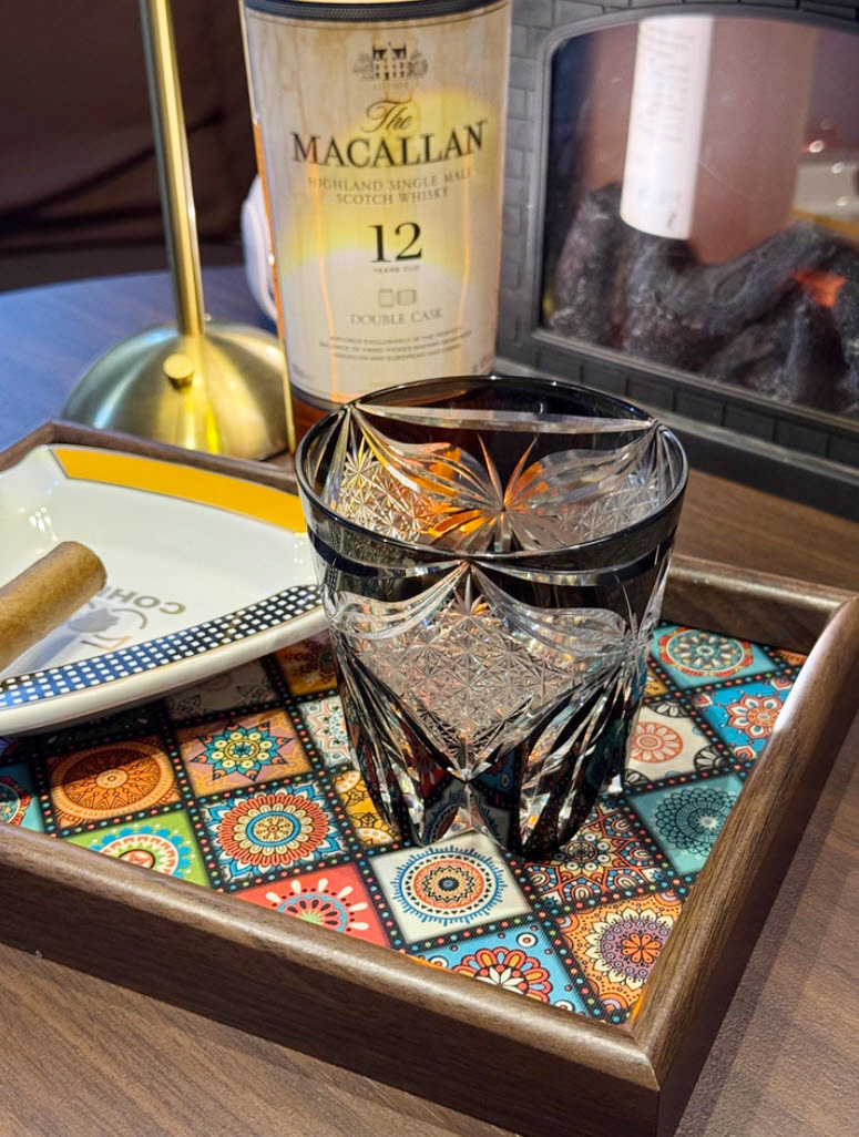 Ly whisky pha lê 330ml chế tác thủ công Edo Kiriko mẫu Butterfly Vianasa VS3434