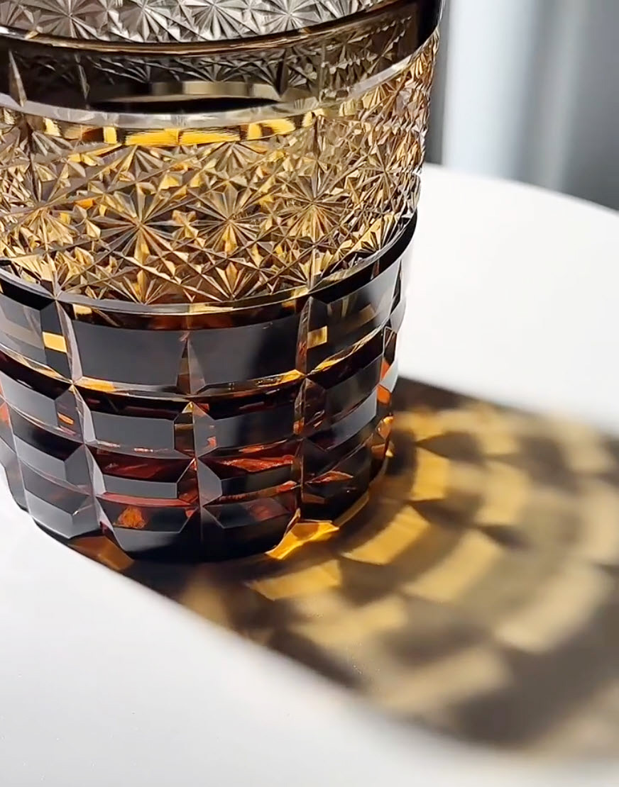 Ly whisky pha lê 280ml chế tác thủ công Edo Kiriko mẫu Jade Linglong Vianasa VS5855