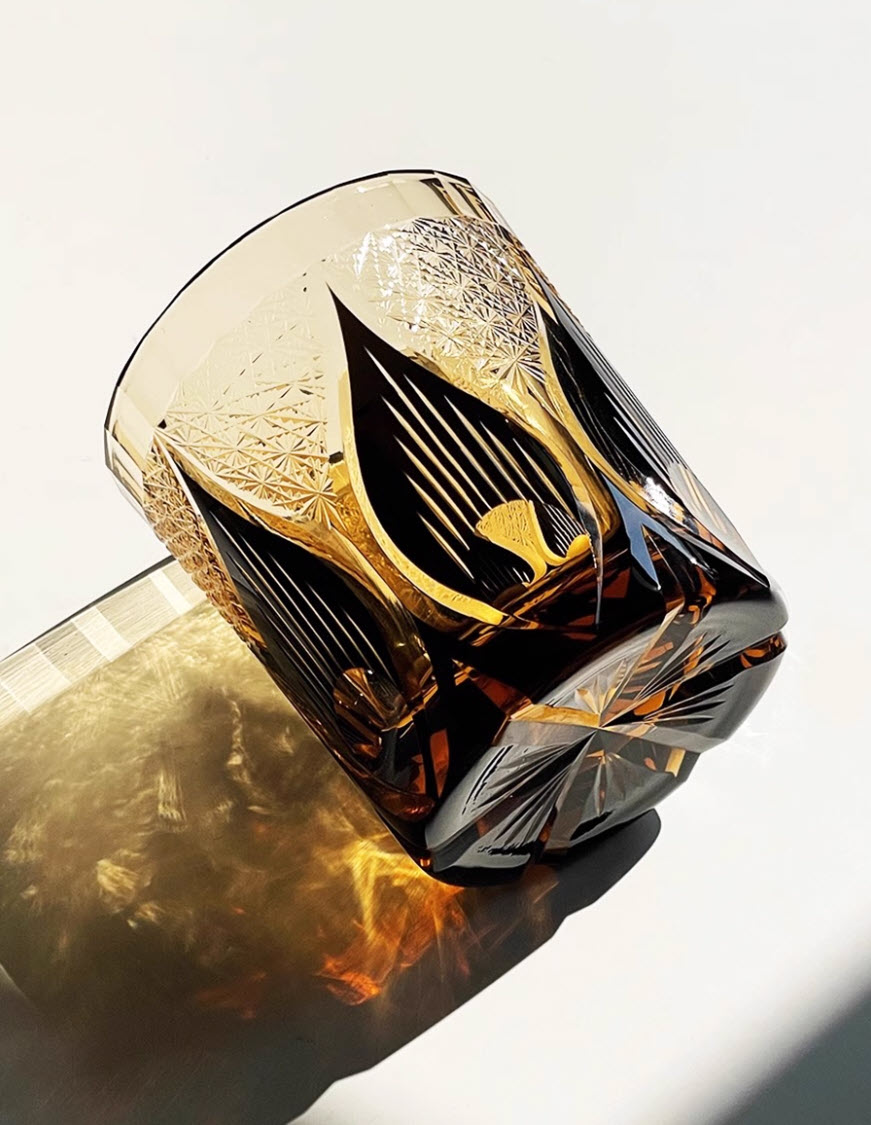 Ly wishky pha lê 250ml chế tác thủ công Edo Kiriko mẫu Chrysanthemum Vianasa VS433434