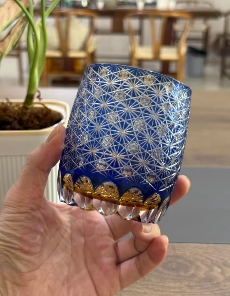 Ly wishky pha lê 260ml chế tác thủ công Edo Kiriko mẫu Blue Daisy Vianasa VS6565A