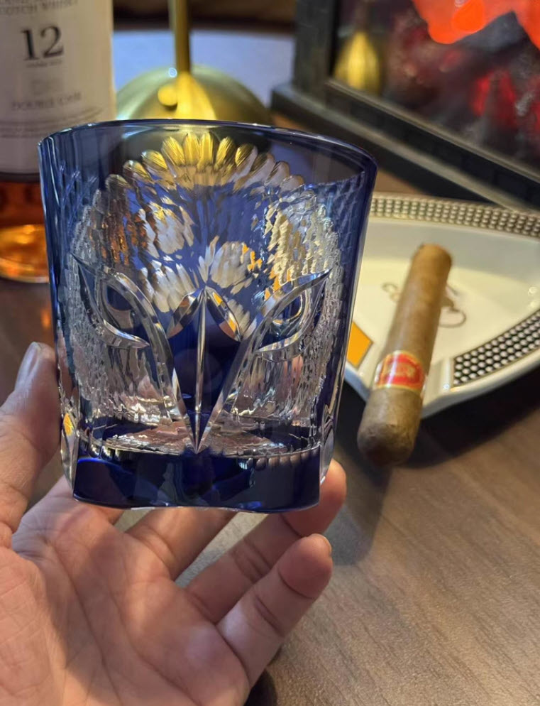 Ly wishky pha lê 330ml chế tác thủ công Edo Kiriko mẫu Blue Owl Vianasa VS2424