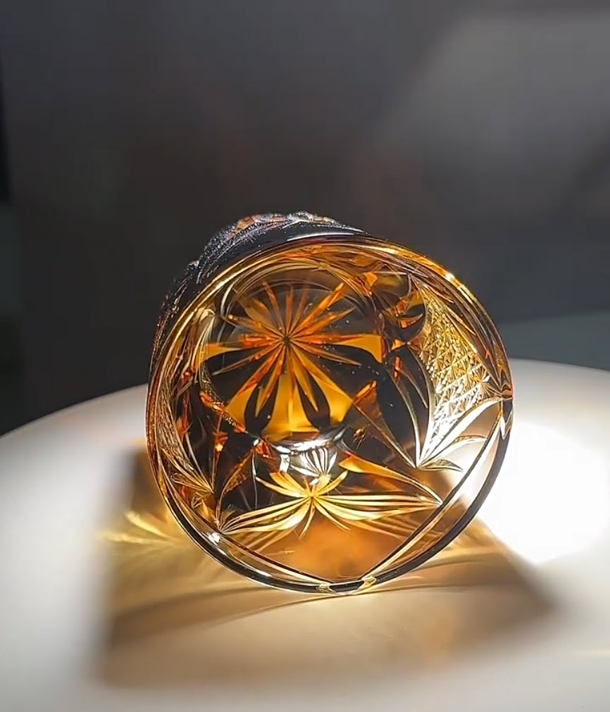 Ly wishky pha lê 280ml chế tác thủ công Edo Kiriko mẫu Amber Butterfly Vianasa VS3928