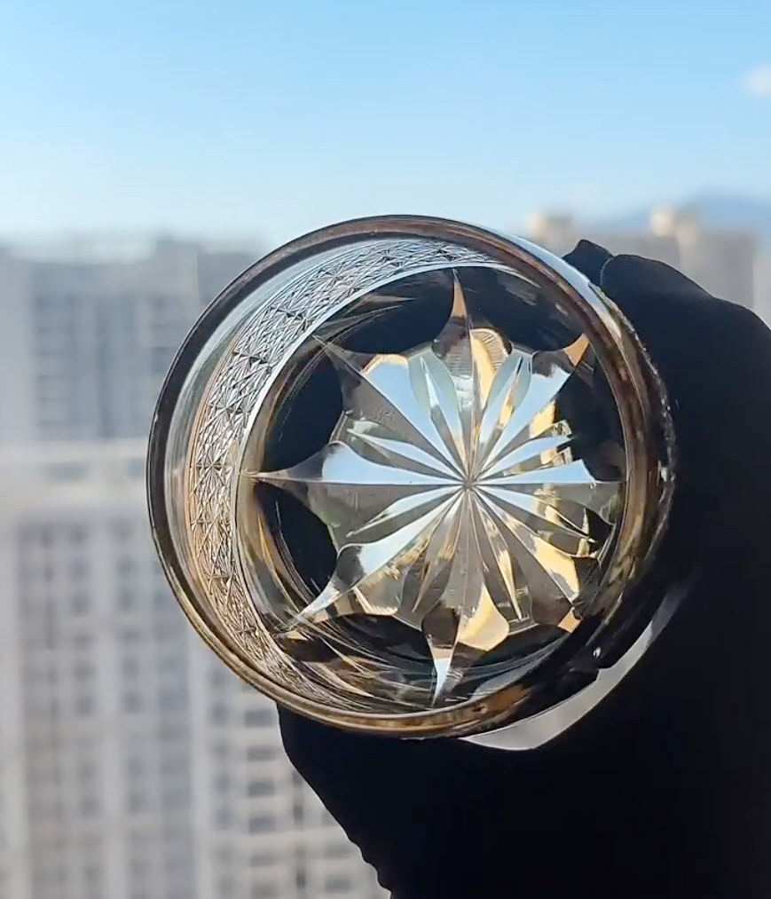 Ly wishky pha lê 330ml chế tác thủ công Edo Kiriko mẫu Raiko Vianasa VS4545