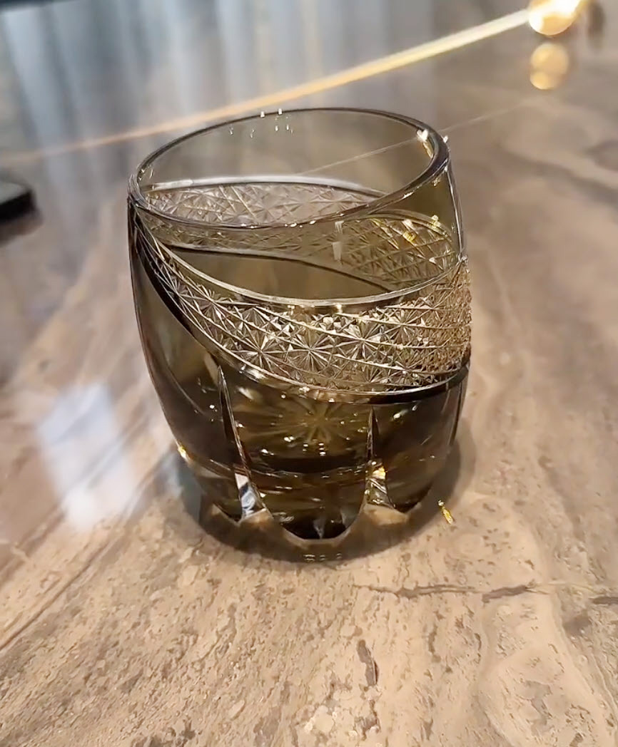 Ly wishky pha lê 330ml chế tác thủ công Edo Kiriko mẫu Raiko Vianasa VS4545