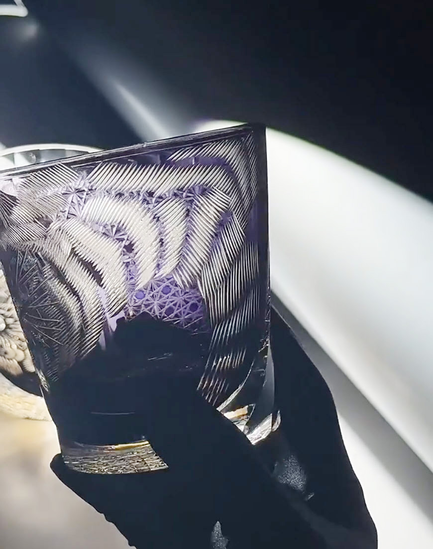 Ly wishky pha lê 330ml chế tác thủ công Edo Kiriko mẫu Black Tiger Vianasa VS234234