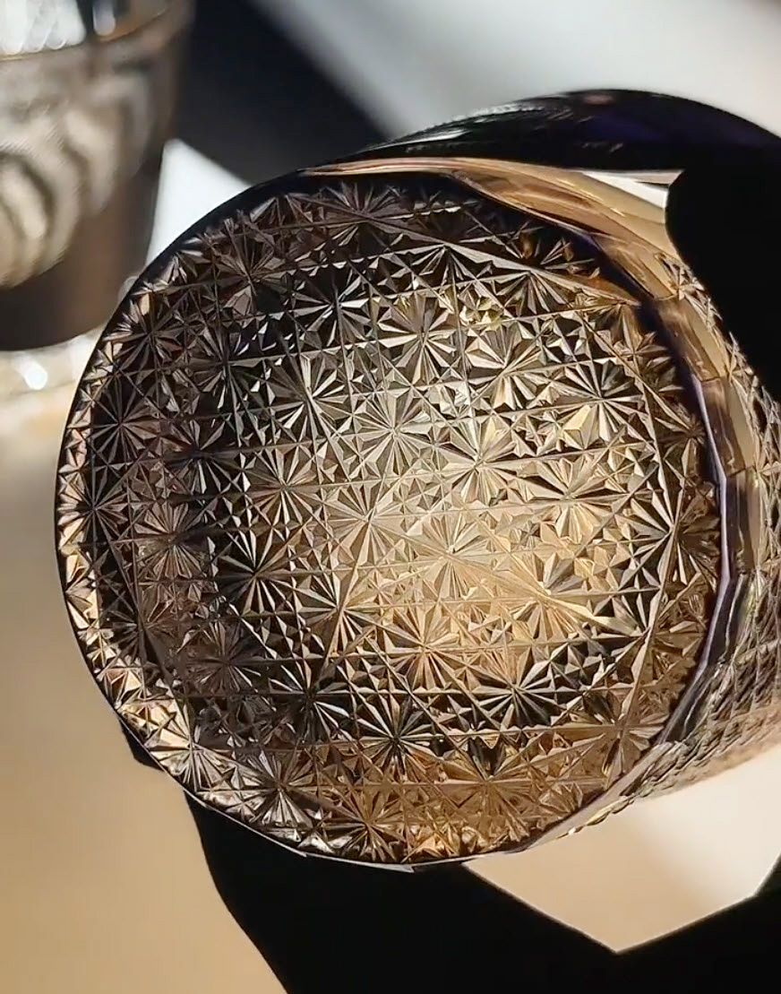 Ly wishky pha lê 330ml chế tác thủ công Edo Kiriko mẫu Black Tiger Vianasa VS234234