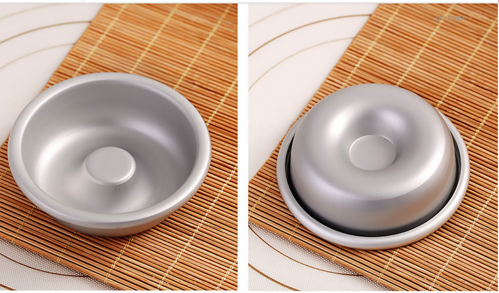 Khuôn làm bánh tròn Sanneng SN6003, hợp kim nhôm, có ống giữa.