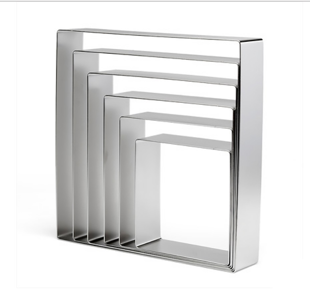 Khuôn làm bánh vuông Sanneng 585205, chất liệu hợp kim nhôm, đế rỗng.