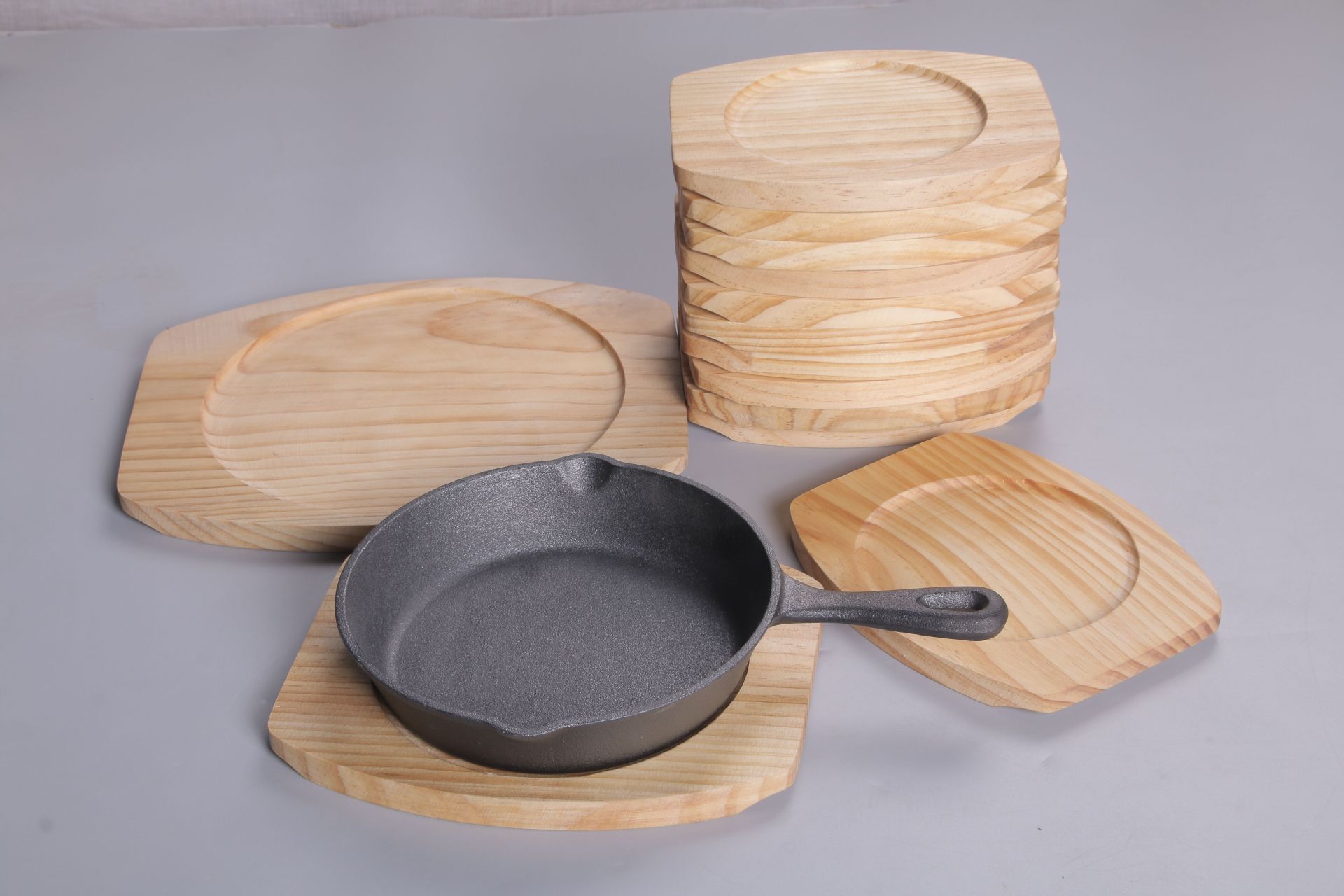 Chảo gang đáy bằng nướng beefsteak nướng philê cá nấu sốt WH10