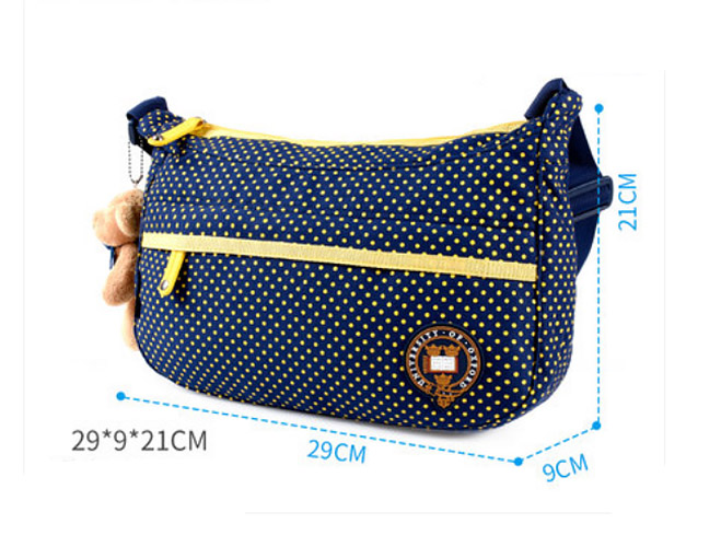 Túi xách học sinh Oxford X071, chất liệu Polyester chống nước tốt.