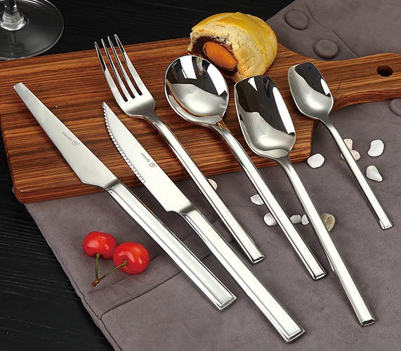 Bộ dao muỗng nĩa TNT B117 inox 304 an toàn sức khỏe nhiều mẫu.