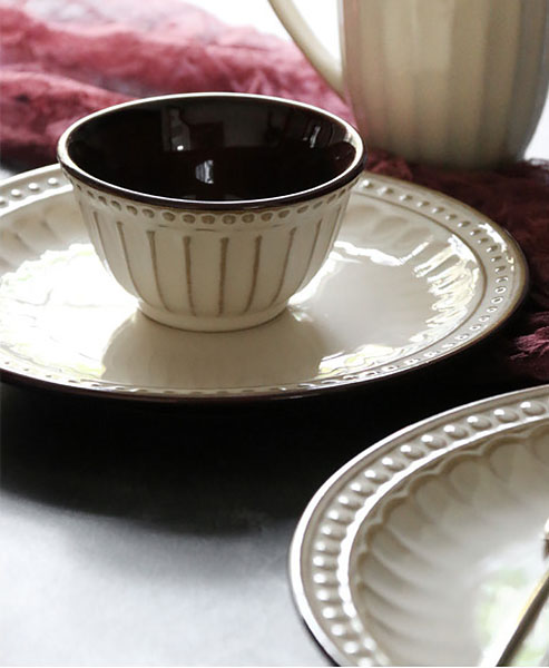 Bộ tô chén dĩa gốm porcelain handmade OMK GT006.