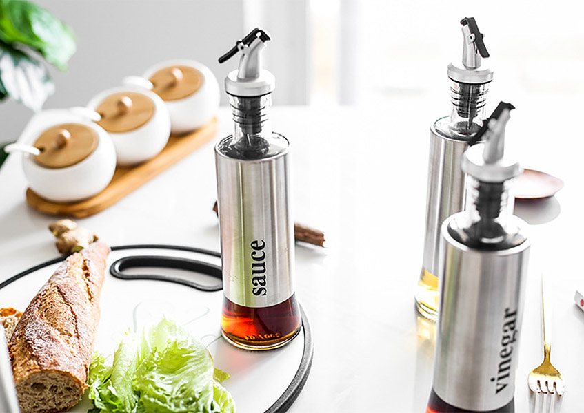 Bình đựng dầu gia vị thủy tinh bọc inox Pinrui F24.