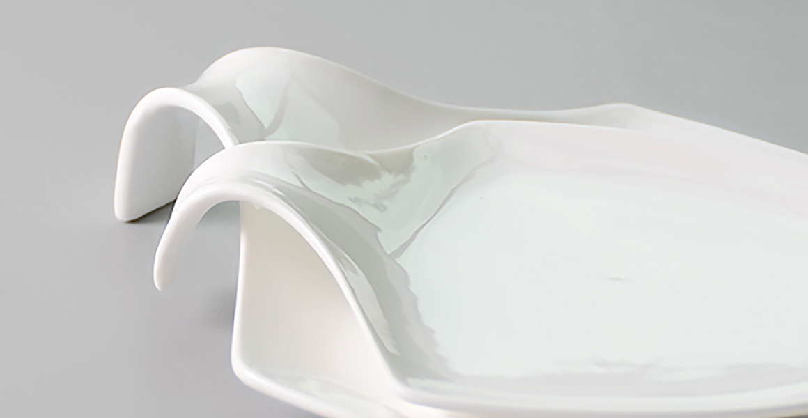 Dĩa kiểu gốm porcelain McAllen MA010 đựng thức ăn trưng bày.