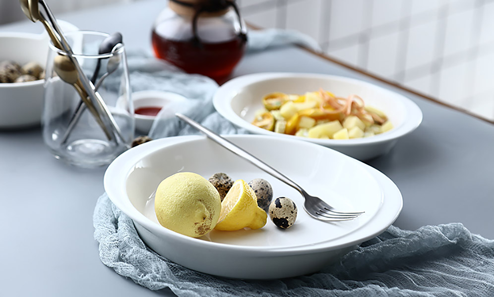 Dĩa gốm trắng porcelain McAllen MA015 đựng thức ăn.