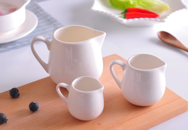 Ly đựng sốt sứ trắng đựng sữa nước đường OEM MA032