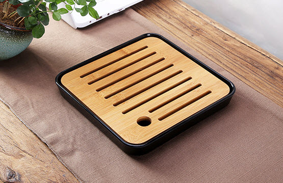 Bộ ấm trà kèm khay bằng sứ Spirit SPR002