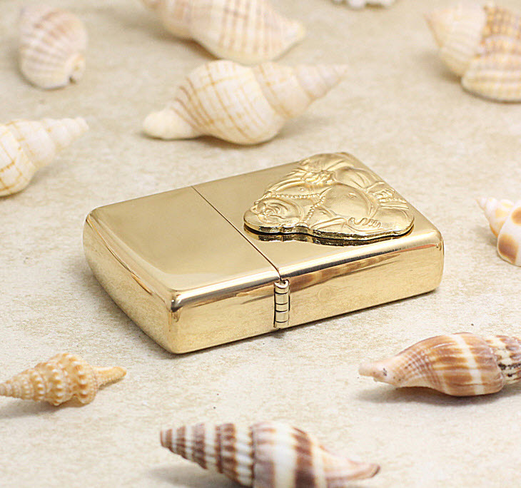 Bật lửa hộp quẹt Zippo mạ vàng ZBT29626