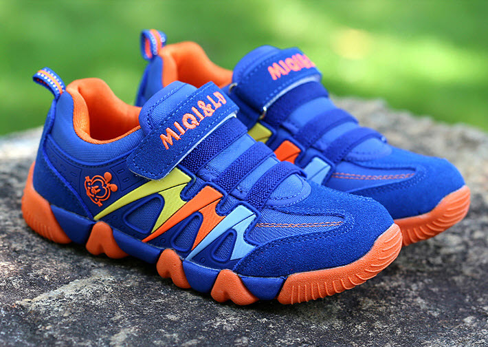 Giày sneaker thể thao trẻ em unisex Public A53