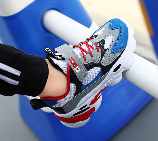 Giày sneaker thể thao bé trai Tide PK9096