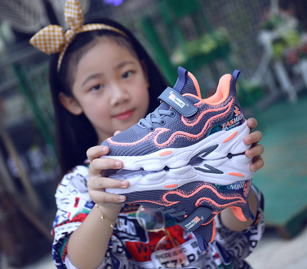 Giày sneaker trẻ em unisex Public K65783