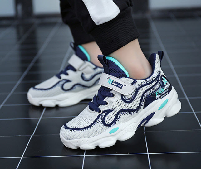 Giày sneaker trẻ em unisex Public K65783