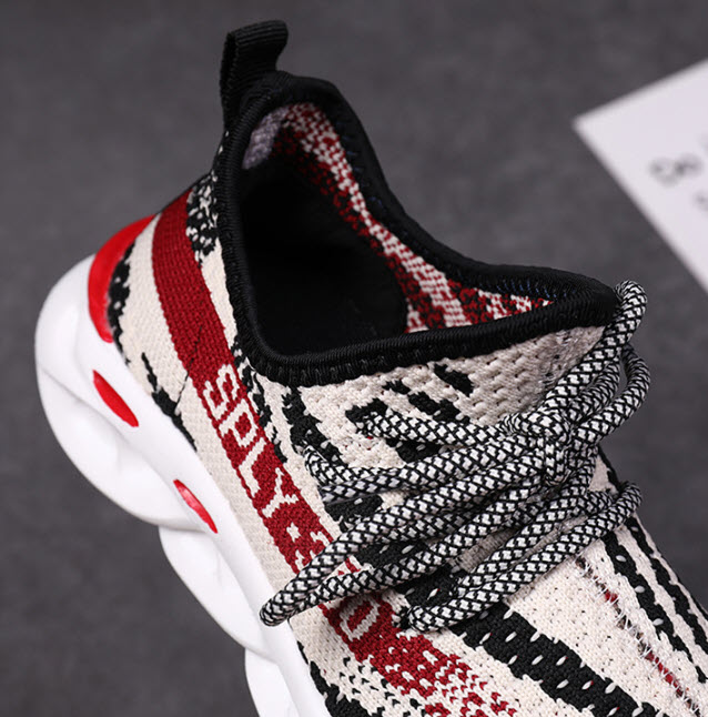 Giày sneaker bé trai Public TNM810